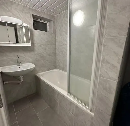 Mini Neben Theater Apartment